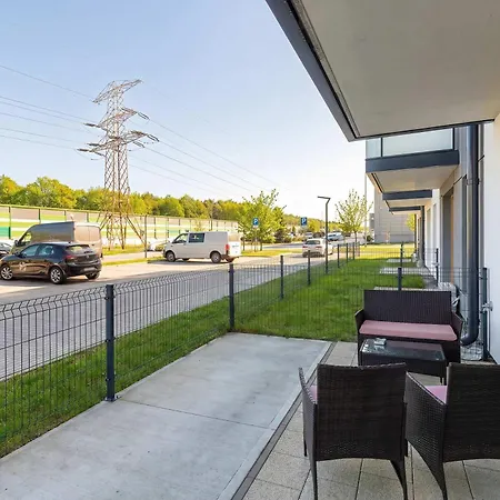 Cozy & Bright With Parking And Garden By Renters * グダニスク